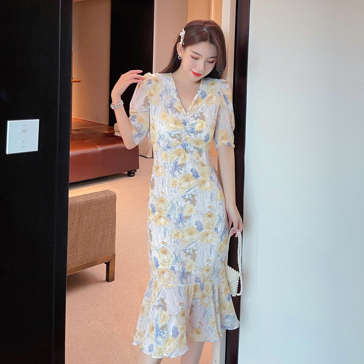 Temperament V-Neck Floral Dress Summer New Waist Skirt